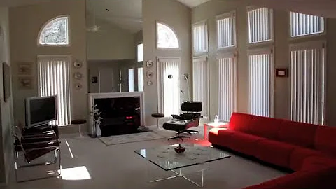 LINDSAY WEST BLOOMFIELD