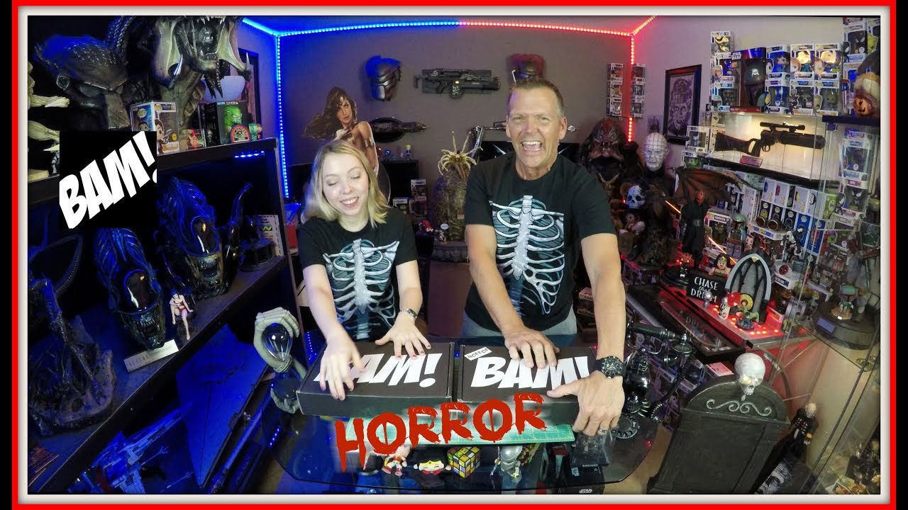 Unboxing The BAM! Box - Horror October 2017 | Guru Reviews