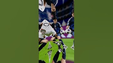 Kiper Jepang mungkin jadi pemain paling santai di lapangan!