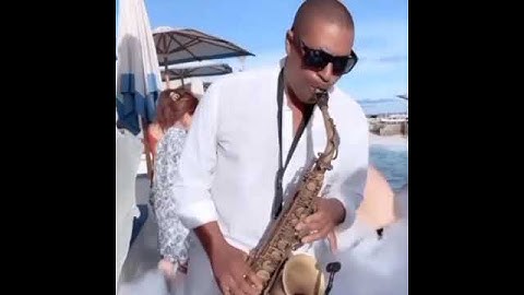 #Bali Cattamaran Beach Club #Saxophone Sunet time with #JimmySax Black