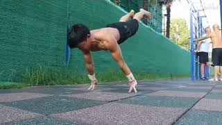 2 Fingers Full Planche Push Ups