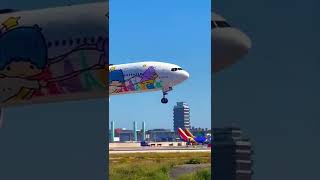Eva Air Hello Kitty - Shining Star Liverylanding At Los Angeles Int Airport