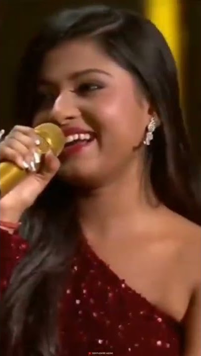 Kumar Sanu & Arunita Kanjilal Live Performance 😍 Bazigar O Bazigar