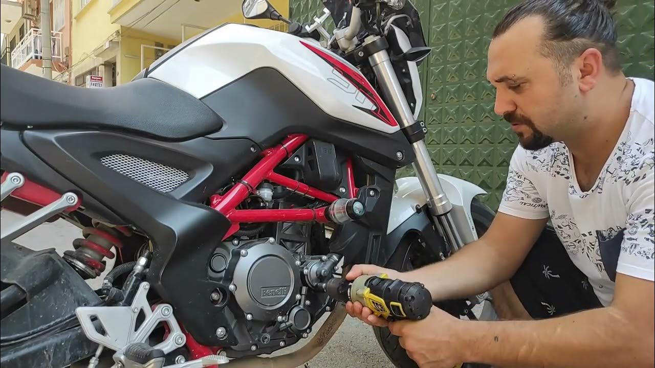 Benelli TNT 25