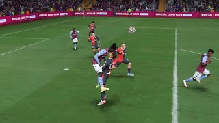 Morgan Rogers gets headbutted & landed on, and suffers ACL injury #fifa22 #fifa22careermode