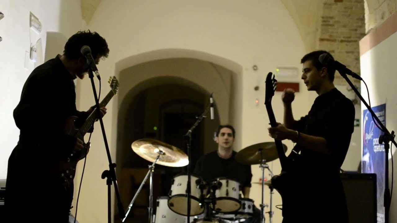 Preti pedofili - Cancro live italia wave 2013