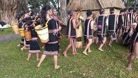 Ngày hội gì sản văn hóa các dân tộc tỉnh gia Lai lần thứ nhất 