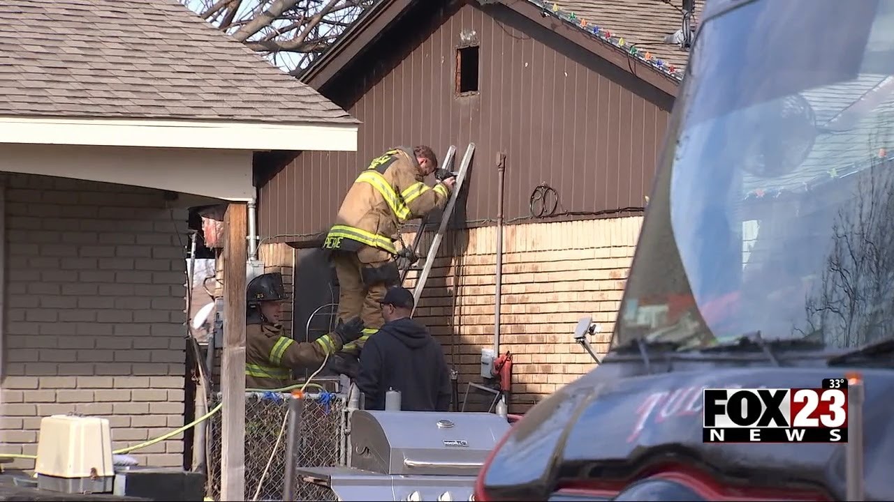 Video: East Tulsa house fire started in chicken coop, TFD says - YouTube