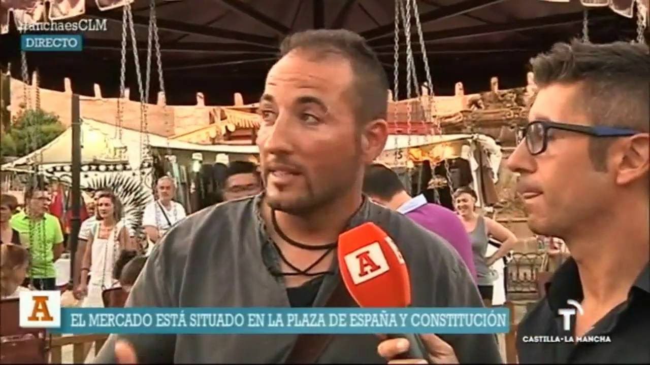 Fiestas en Valdepeñas. Ancha es Castilla - La Mancha.