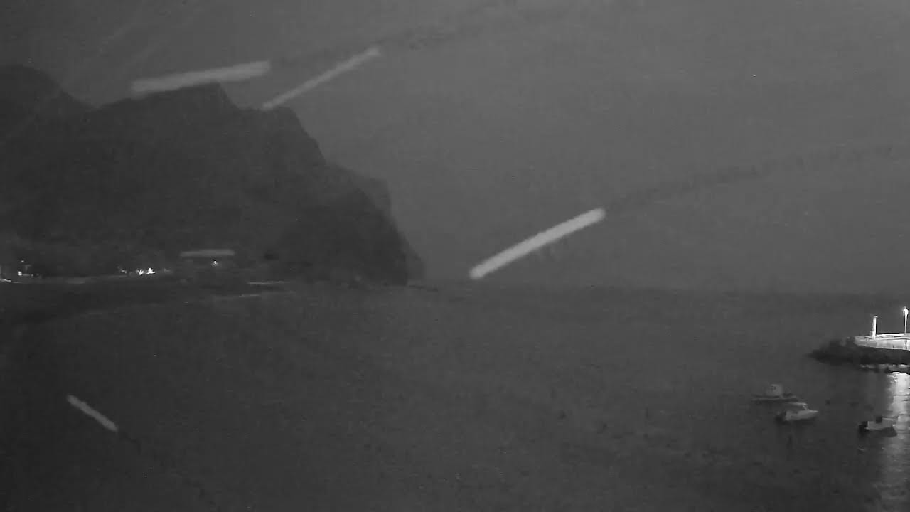Playa La Aldea de San Nicolás – Live Beach Webcam — La Aldea de San Nicolás, Gran Canaria live camera thumbnail