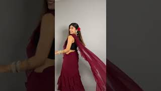 Kon Hai Vo? Somya Daundkar