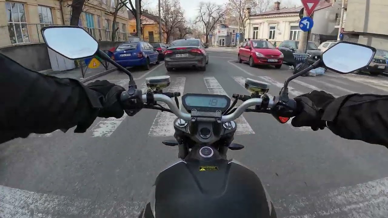Super SOCO TSX, 2025, Ride in Bucharest, morning traffic, electric moto