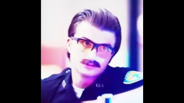Thumbnail of That’s the sound of the police! #shorts