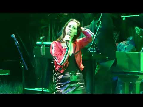 "Cruel World" Lana Del Rey@Prudential Center Newark, NJ 1/19/18