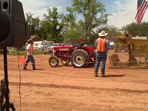 30 Hal Jeffery International 330 Utility.AVI