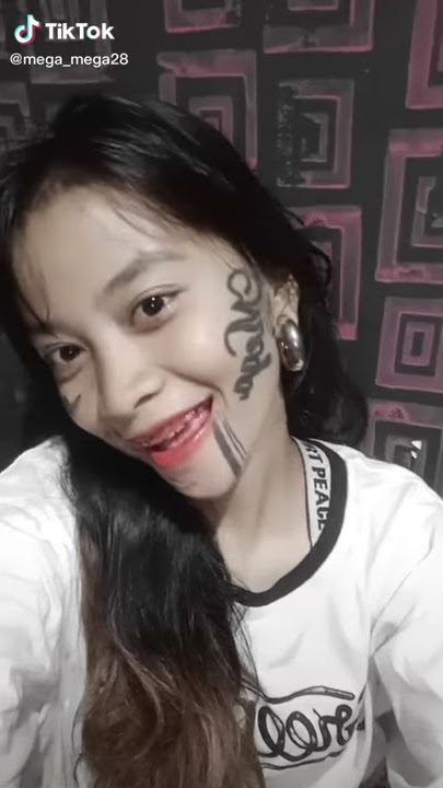 Story'wa Cewe Bertato