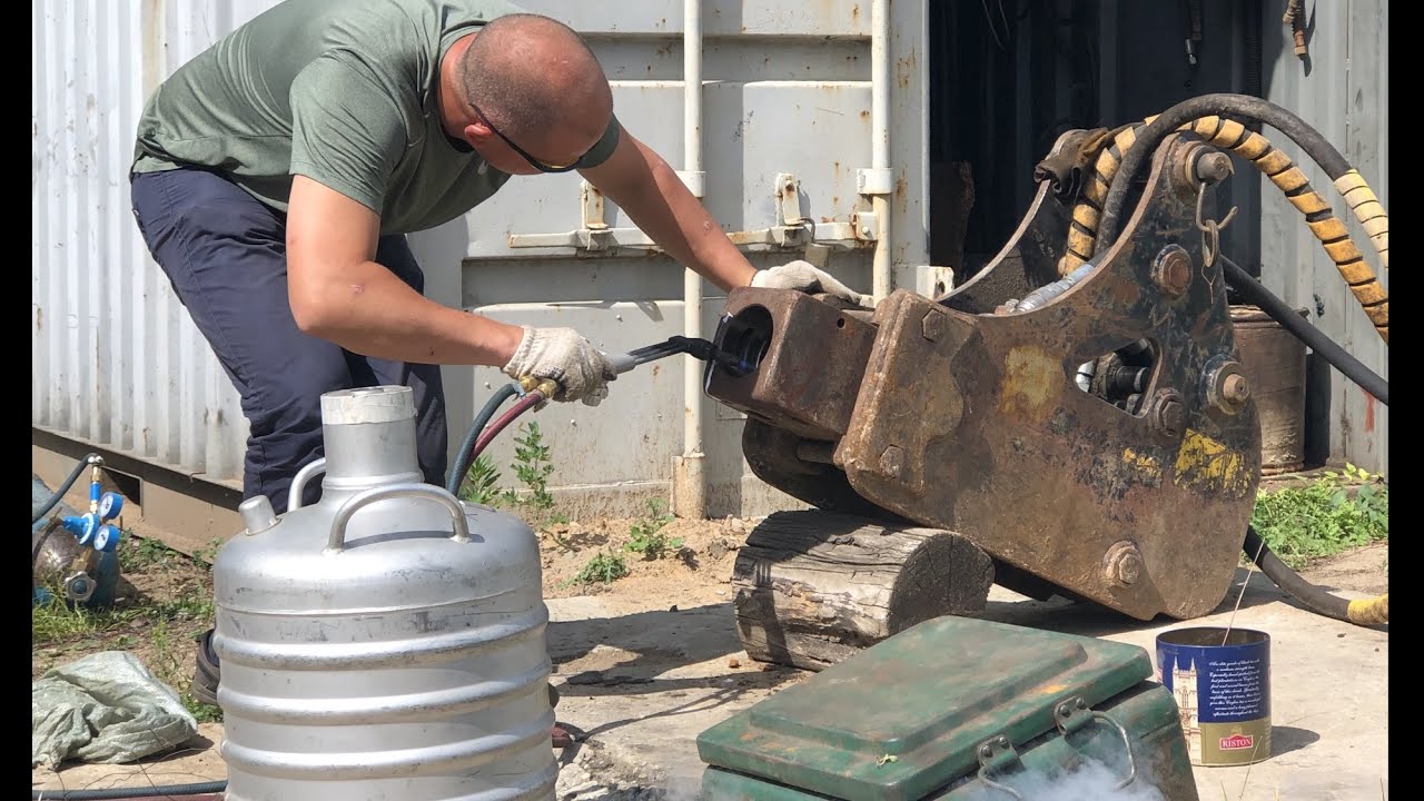 🚜Ремонт гидромолота⚒Замена ВТУЛКИ и ПИКИ🔧Где НЕ НАДО ПОКУПАТЬ запчасти ...
