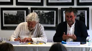 Play video: charlas TEMPOS [de] GRISES: XOSÉ MANUEL BEIRAS