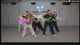 Manifest - Arıyo 4 kişilik emoji seç ve dans edin 🌟 🎤🎧