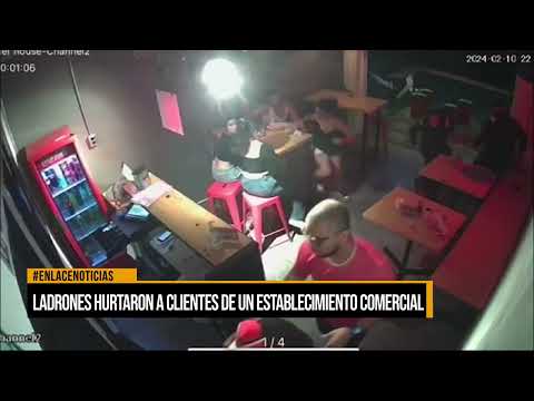 Ladrones hurtaron a clientes de un establecimiento comercial