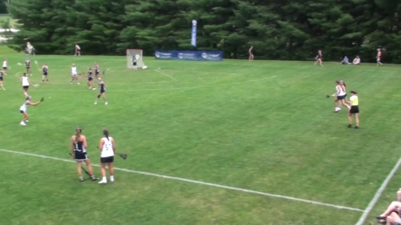 Hannah Gellar #83 midfielder