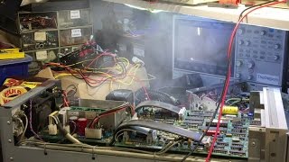 #193 Who let the SMOKE out ! HP 8904A Multifunction Synthesizer Repair Part 1