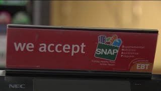 New SNAP rules in Illinois could leave thousands of immigrants without food assistance