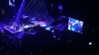 Christian Nodal ft. David Bisbal - Probablemente (30-9-17) Wizink center Madrid