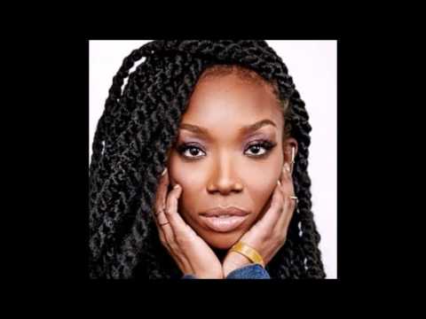 10 Black Celebrity Barbie Dolls - YouTube