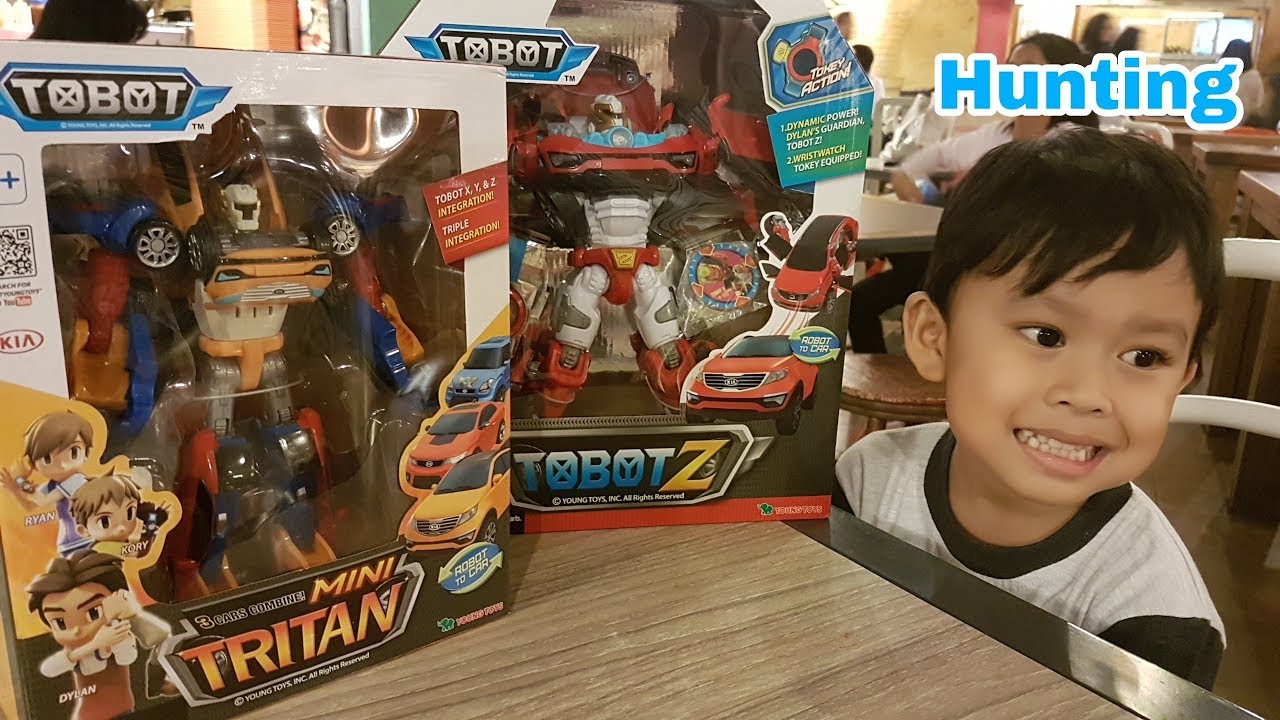 Tobot X Y Z Drive and Transforming | Youngtoys. 