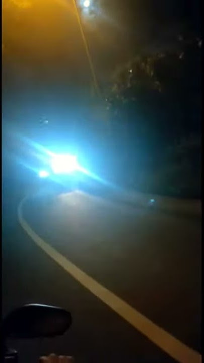 Story WA viral[di tinggal pas sayang sayange safira inema]