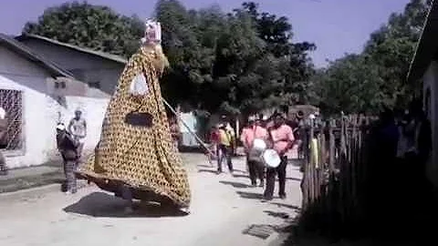 La Famosa GIgantona en PEDRAZA MAGDALENA