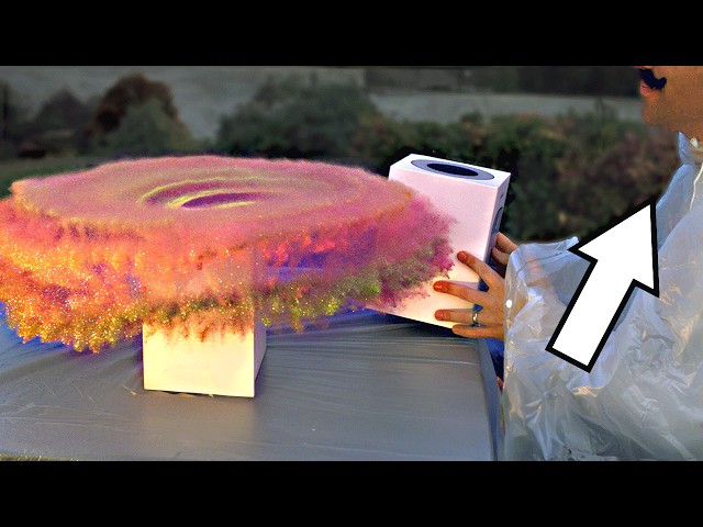 Hi Guys, I'm Klipz. Disclaimer: I do not own this video. This video be, glitter  bomb package prank