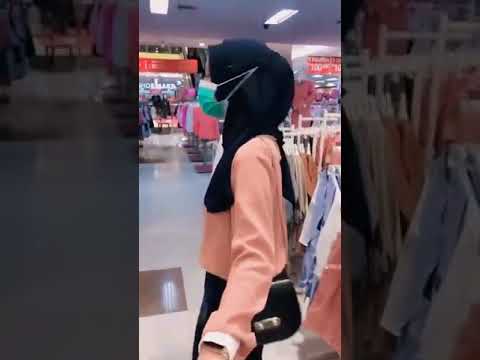 Video story Wa mentahan halu jalan sama cewek cantik di Mall Part 2