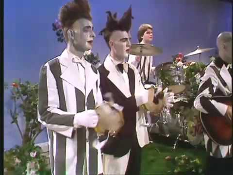 Sweet Dreams Video