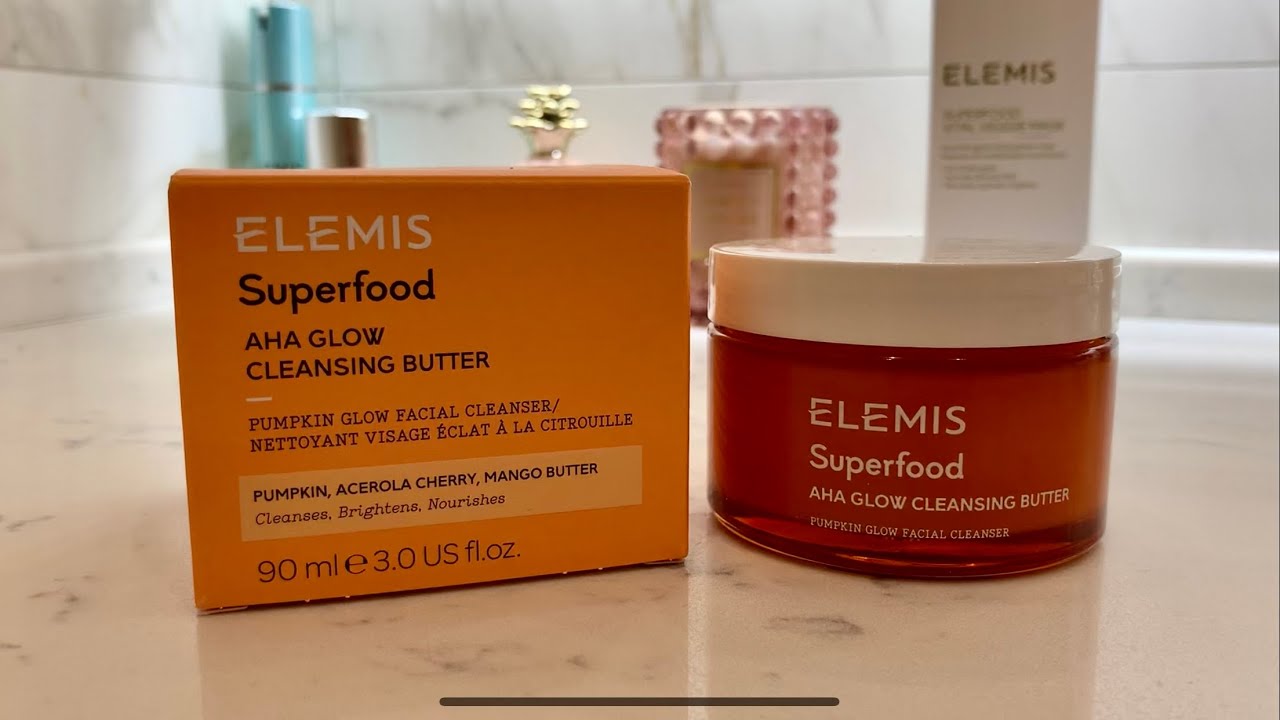 Glow clean activated. Элемис Glow Cleansing Butter. Elemis Aha Glow Cleansing. Superfood Aha Glow Cleansing Butter. Elemis масло с Aha кислотами.