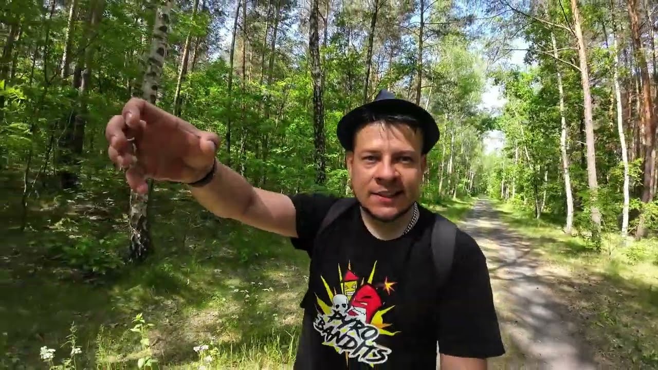 Dwie SOCZYSTE ŚWINKI! czyli Historia Machonego!