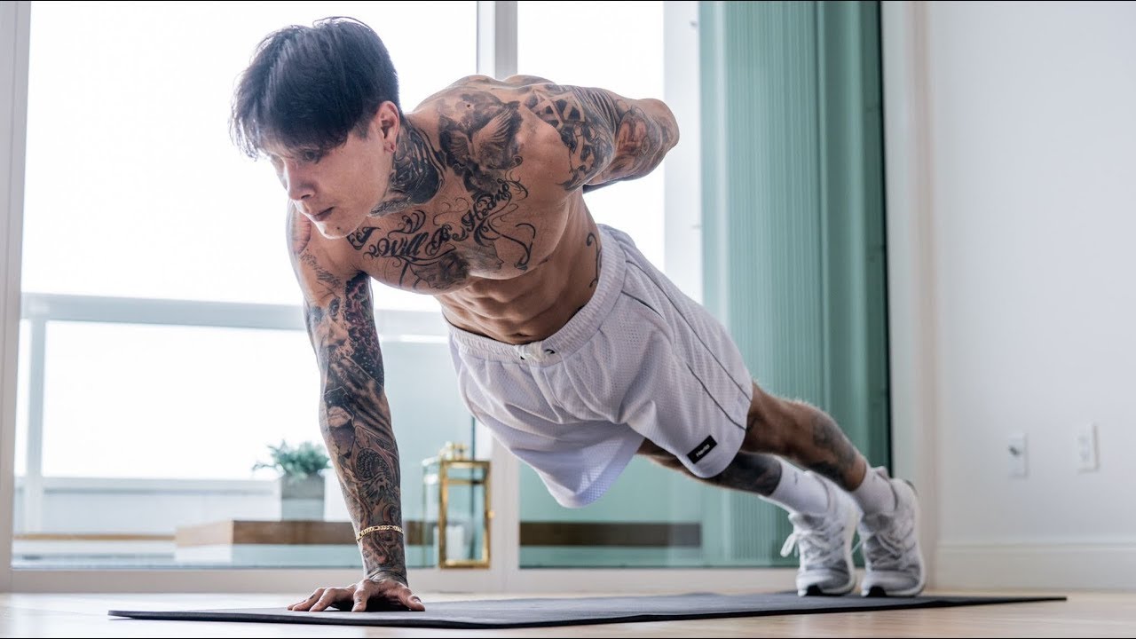 I tried one-arm push-ups to chisel my pecs, shoulders and triceps — here's  what happened