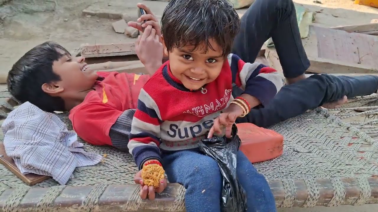 | कितना खाती है ये,| How Eating food  baby 😂 Family vlog 