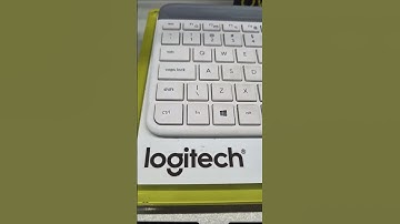 Logitech MK470 mouse and keyboard combo