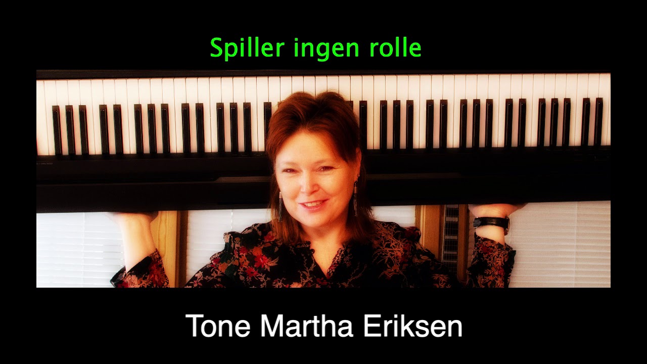 Spiller ingen rolle. Tekst og melodi av Tone Martha Eriksen. Gitarist og produsent Roger Andersen.