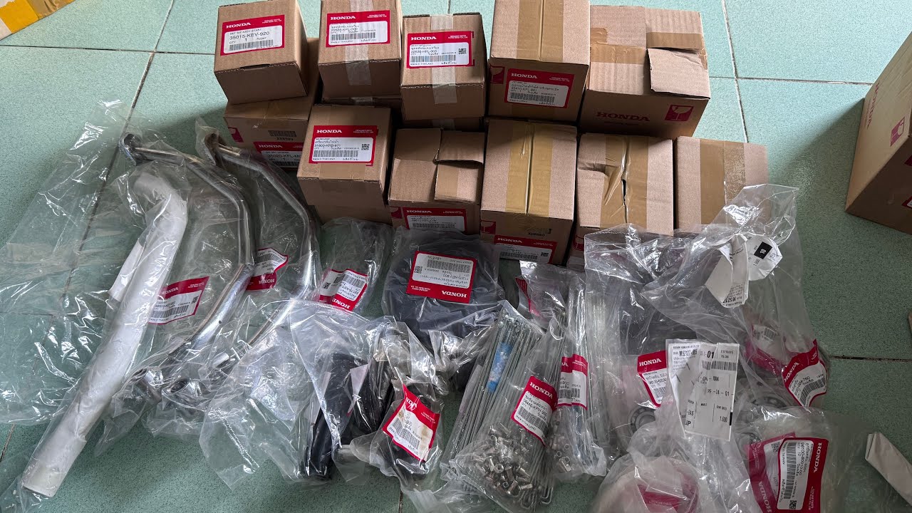 Mùng 8 lên cho ae vài món phụ tùng còn lại mong ae ủng hộ 