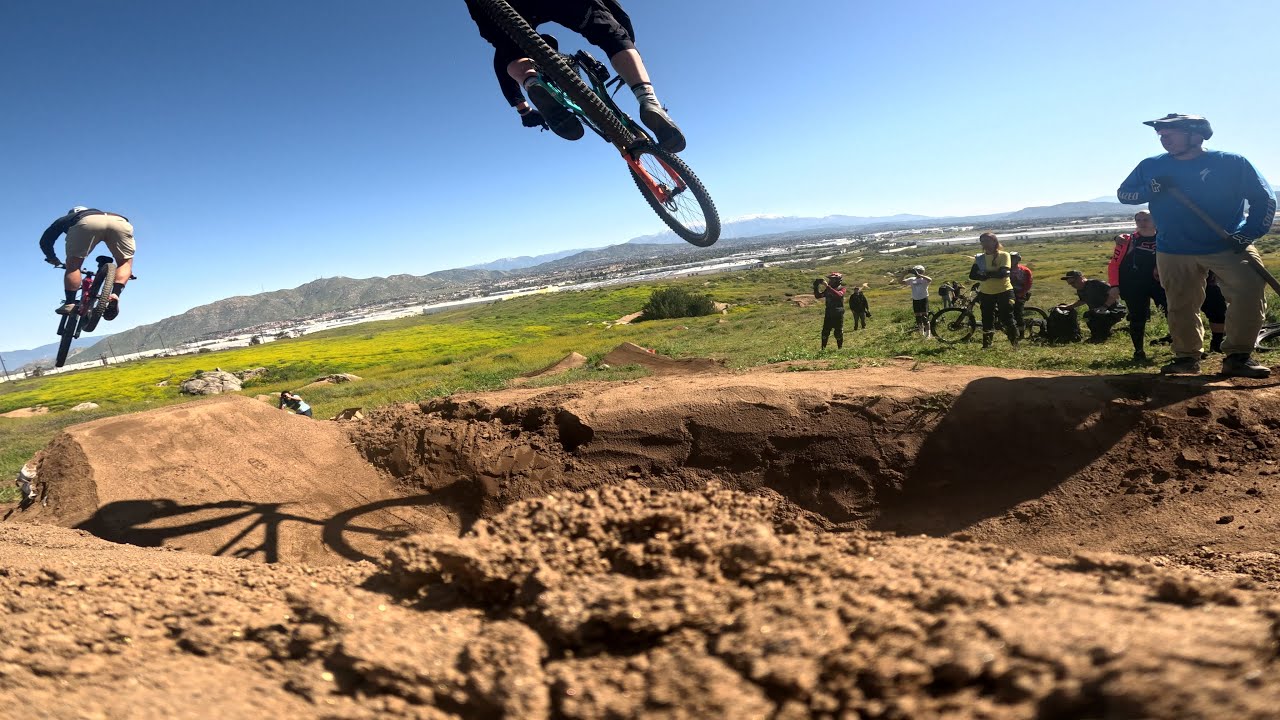 Riverside MTB. Group ride at Sycamore Canyon. Checking out Elias' new jump line. YouTube