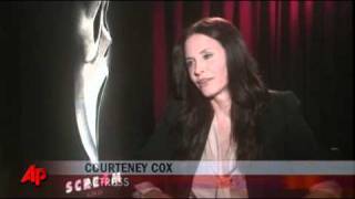Promo's a 'Scream 4' Courteney and David