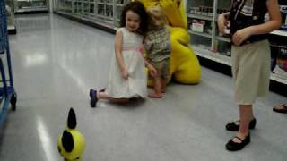 Pichu wants to play too Pichu wants to play too