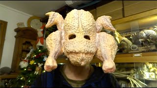 How to (EASILY) Make a RAW TURKEY MASK - Christmas Special !