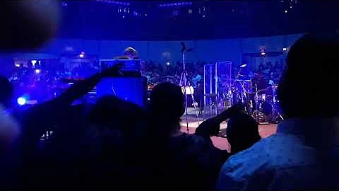 Brandy live in Houston Arena Theater April 20th 20...