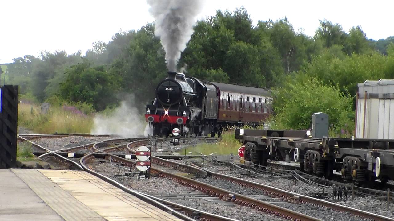 45690 LMS Jubilee Class 4-6-0 Leander at Hellifield - YouTube