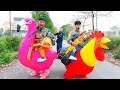 Battle Nerf War: Chicken & Blue Police Nerf Guns Robbers Group ANIMALS BATTLE