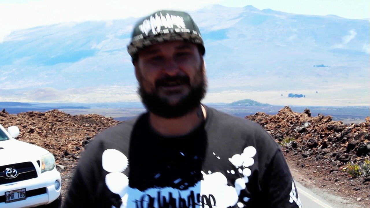 Down Hill skating Hawaii (Tree House Collective Hawaii)